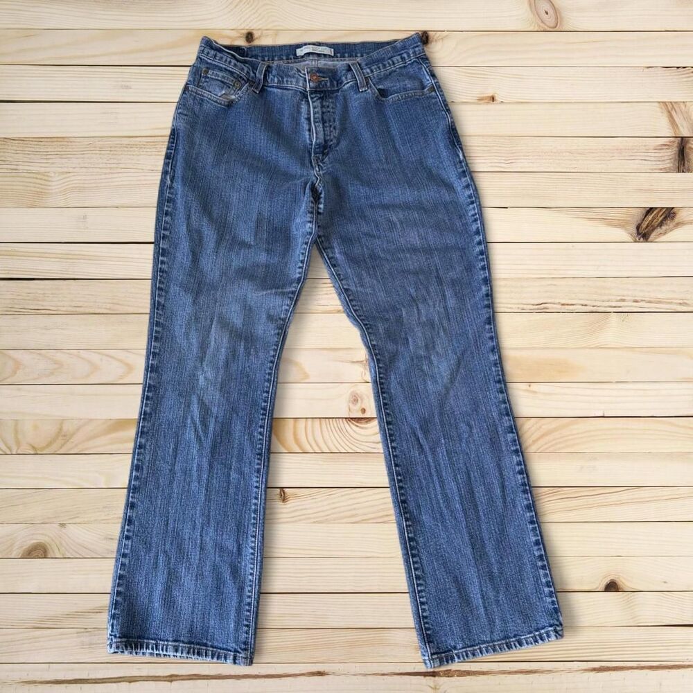 Levi’s 550 Relaxed Bootcut Jeans Vintage Blue Denim Y2K Fit